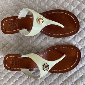 Tory Burch Cameron Patent Thong Wedge Sandal (Off White/Ivory) Size 6.5M
